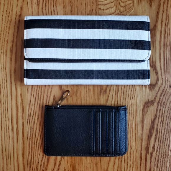 KUT From the Kloth Wallet. - Picture 7 of 10